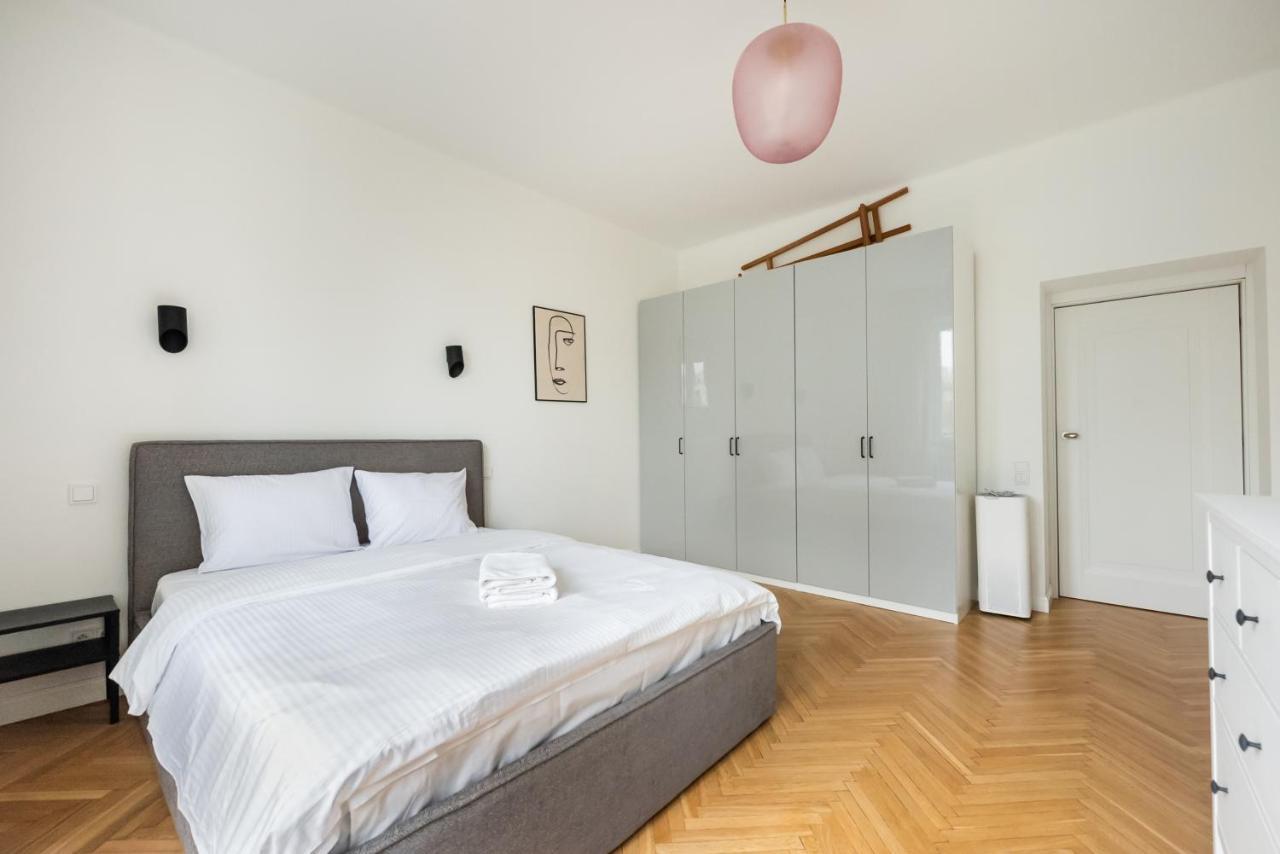 Plac Wilsona Comfy Apartment Varşovia Exterior foto